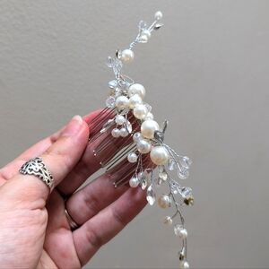 Bridal Glamour Wedding Hair Pin Comb with Pearls